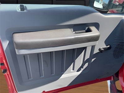 2016 Ford F-350 Chassis XL