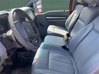 2016 Ford F-350 Chassis XL