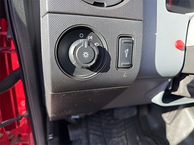 2011 Ford F-350 Chassis XL DRW