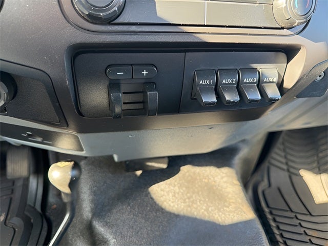 2011 Ford F-350 Chassis XL DRW