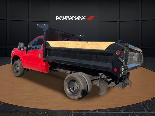 2011 Ford F-350 Chassis XL DRW