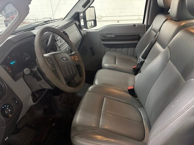 2016 Ford F-450 Chassis XL DRW