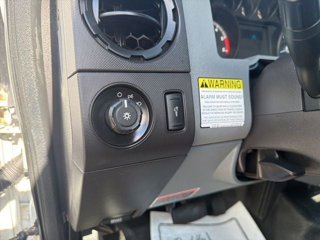 2013 Ford F-450 Chassis DRW
