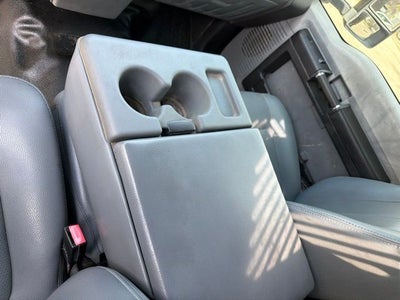 2012 Ford F-550 Chassis DRW