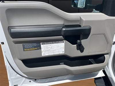 2017 Ford F-550 Chassis XL