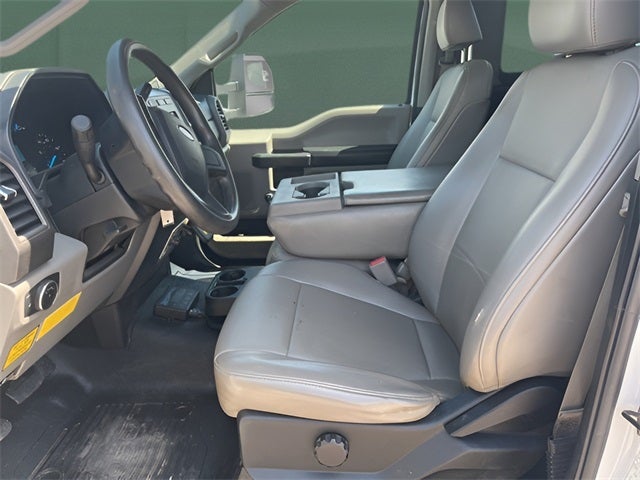 2017 Ford F-550 Chassis XL