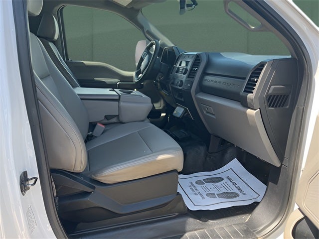 2017 Ford F-550 Chassis XL