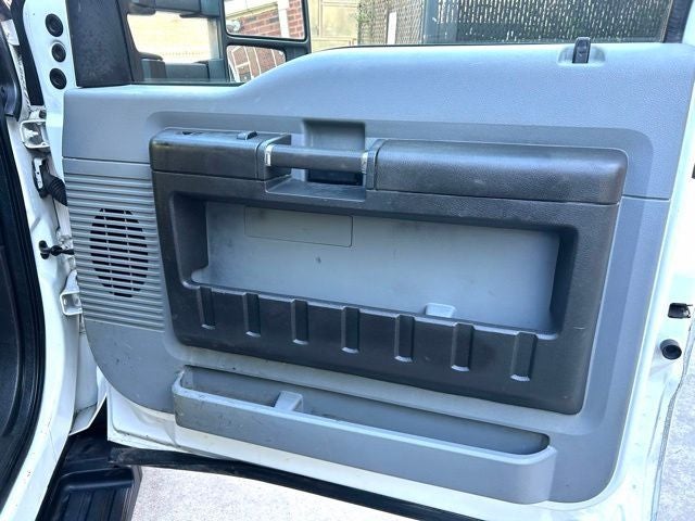 2016 Ford F-550 Chassis DRW