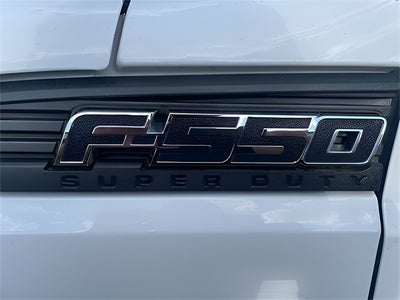 2011 Ford F-550 Chassis XL