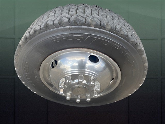 2011 Ford F-550 Chassis XL