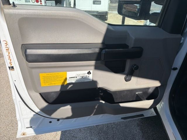 2017 Ford F-550 Chassis DRW