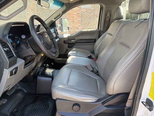 2017 Ford F-550 Chassis DRW