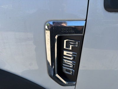 2017 Ford F-550 Chassis DRW