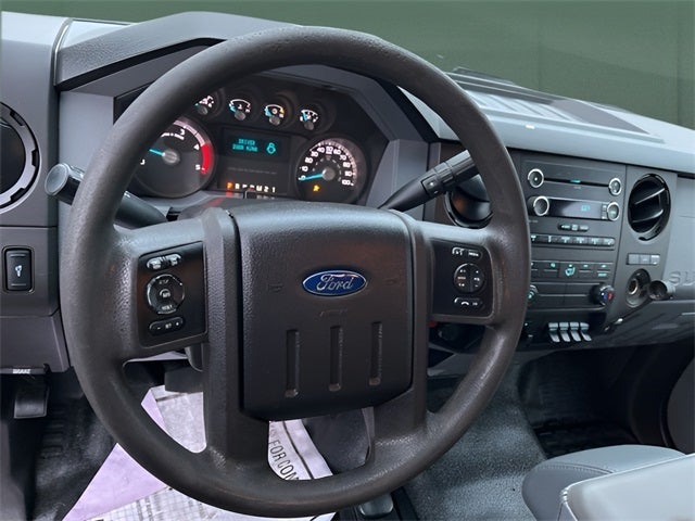 2016 Ford F-550 Chassis XL DRW