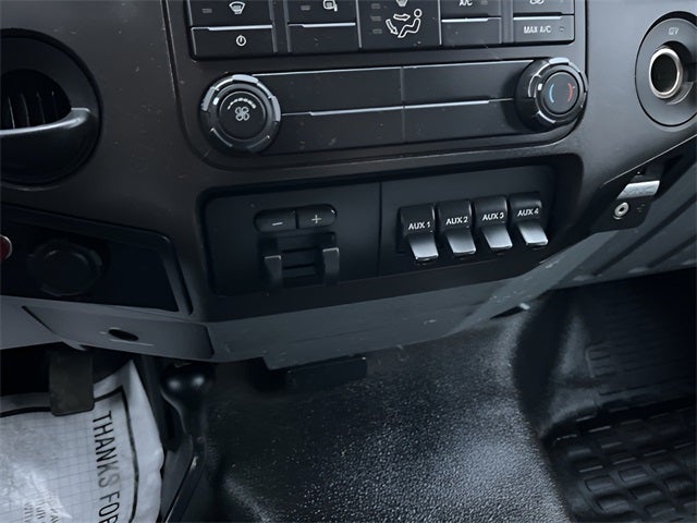 2016 Ford F-550 Chassis XL DRW