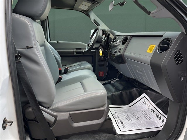 2015 Ford F-550 Chassis XL