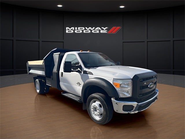 2016 Ford F-550 Chassis XL