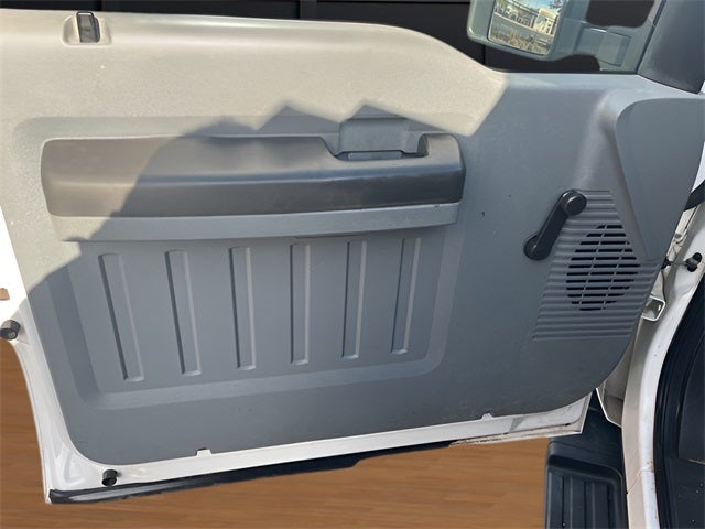 2016 Ford F-550 Chassis XL