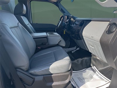 2016 Ford F-550 Chassis XL