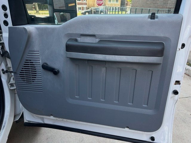 2016 Ford F-550 Chassis DRW