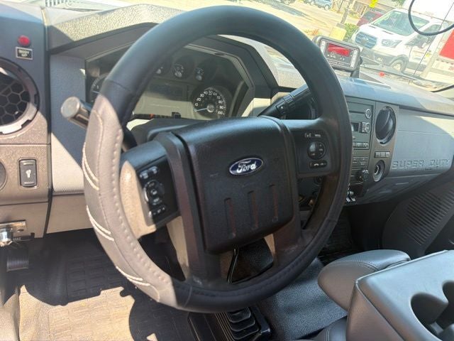 2016 Ford F-550 Chassis DRW
