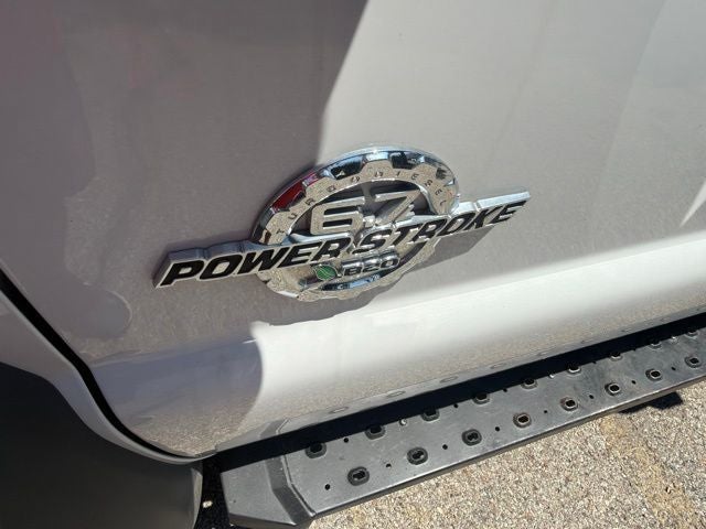 2016 Ford F-550 Chassis DRW