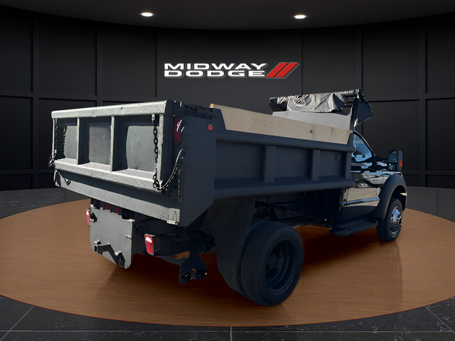 2012 Ford F-550 Chassis XL