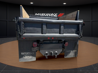 2013 Ford F-550 Chassis XL DRW