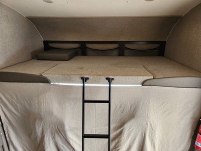 2021 Ford E-450 Cutaway Base