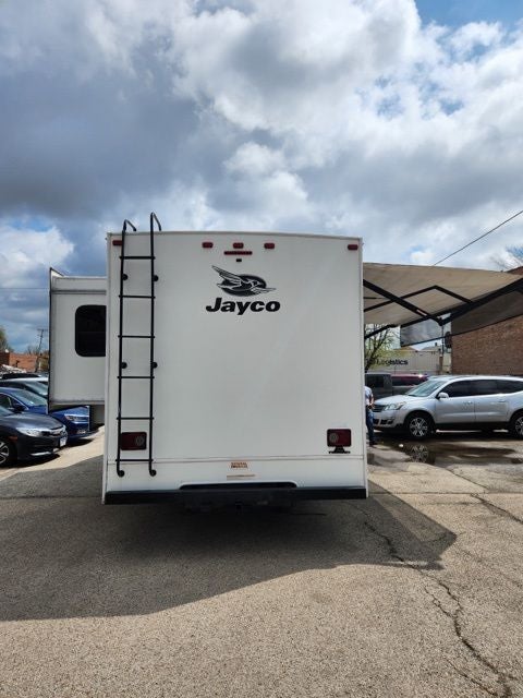 2021 Ford E-450 Cutaway Base