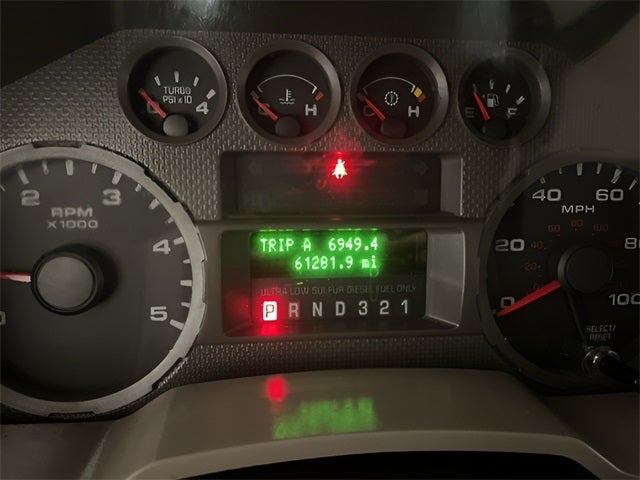 2008 Ford F-450 Chassis XL