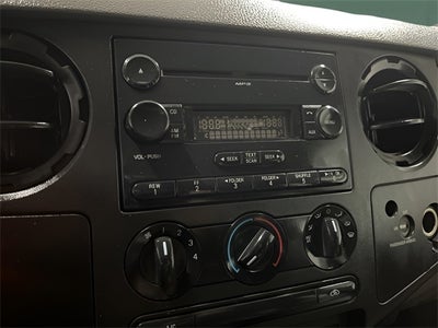 2008 Ford F-450 Chassis XL