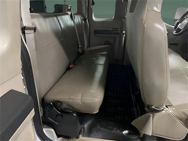 2008 Ford F-450 Chassis XL