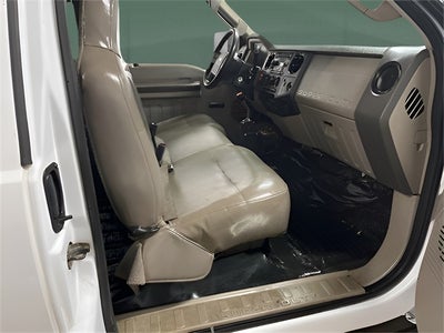 2008 Ford F-450 Chassis XL