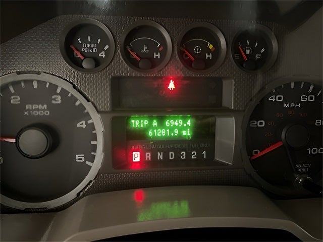 2008 Ford F-450 Chassis XL