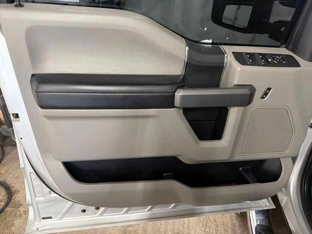 2017 Ford F-250SD XLT