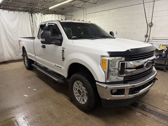 2017 Ford F-250 Super Duty XLT