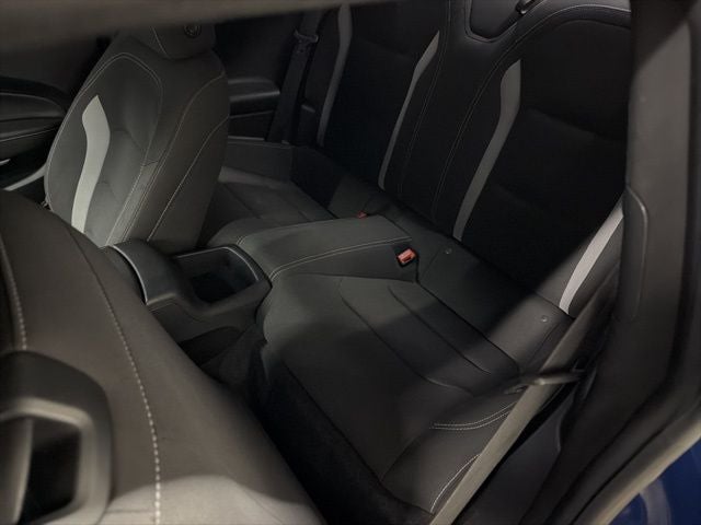 2020 Chevrolet Camaro RWD Coupe 1LT