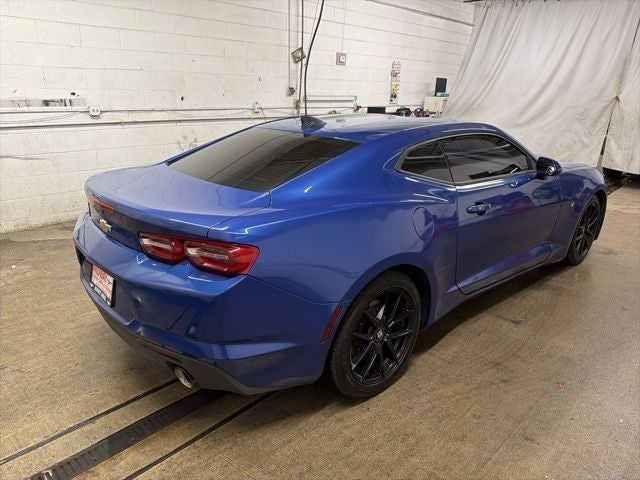 2020 Chevrolet Camaro RWD Coupe 1LT
