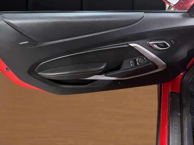 2020 Chevrolet Camaro RWD Convertible 1LT