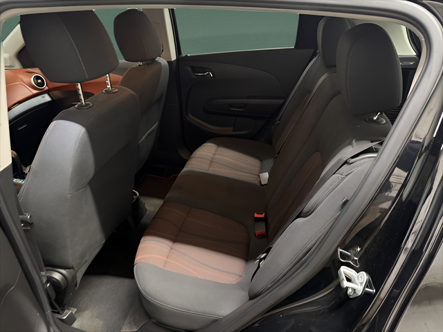 2016 Chevrolet Sonic LT Auto