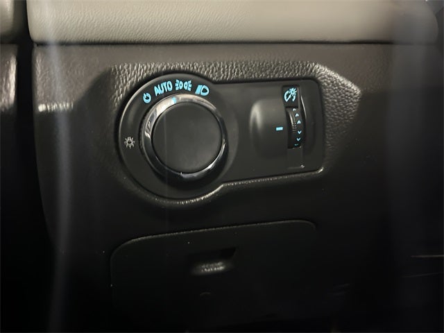 2016 Chevrolet Cruze Limited LS Auto