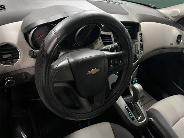 2016 Chevrolet Cruze Limited LS Auto