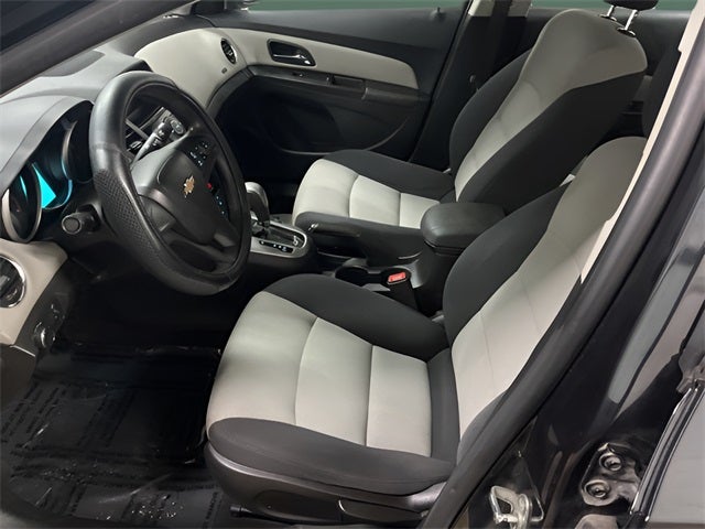 2016 Chevrolet Cruze Limited LS Auto