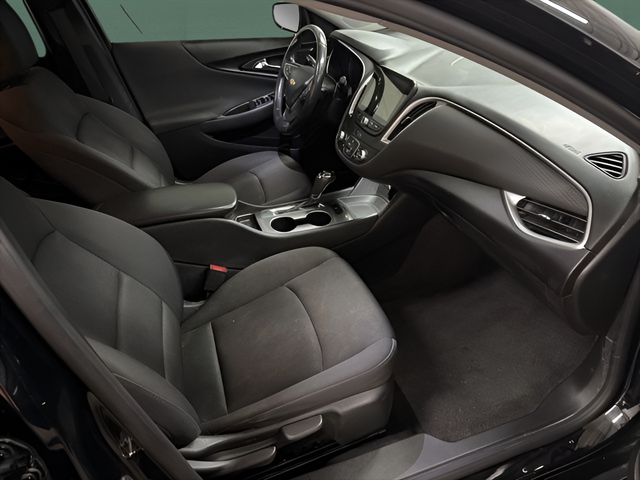 2020 Chevrolet Malibu FWD RS