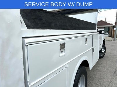 2017 Chevrolet Silverado 3500HD Chassis WT