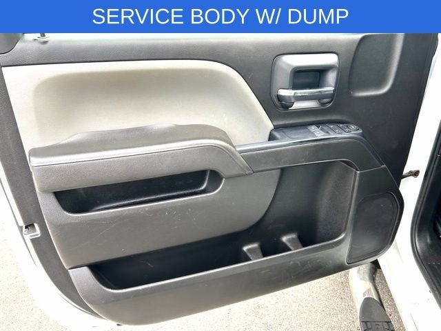 2017 Chevrolet Silverado 3500HD Chassis WT