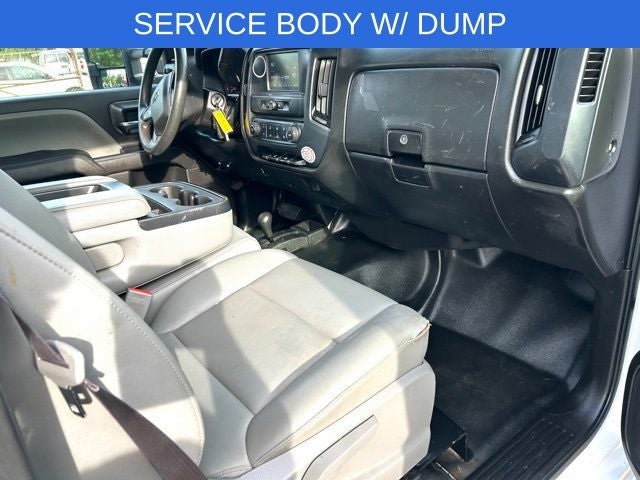2017 Chevrolet Silverado 3500HD Chassis WT