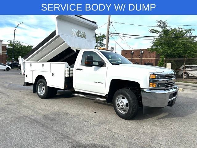2017 Chevrolet Silverado 3500HD Chassis WT