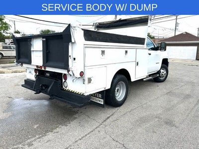 2017 Chevrolet Silverado 3500HD Chassis WT